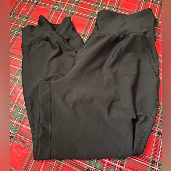 Old Navy Women's Black high rise powersoft Joggers yoga pants with pockets XL - Picture 4 of 4